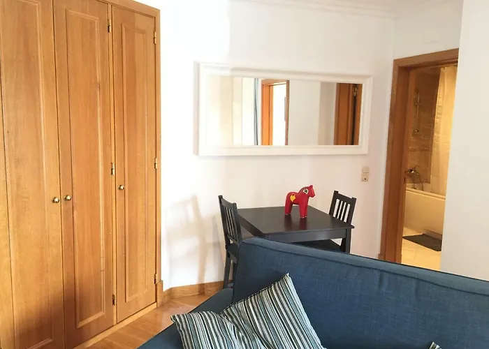 8 Bit Building - Another New Apartment